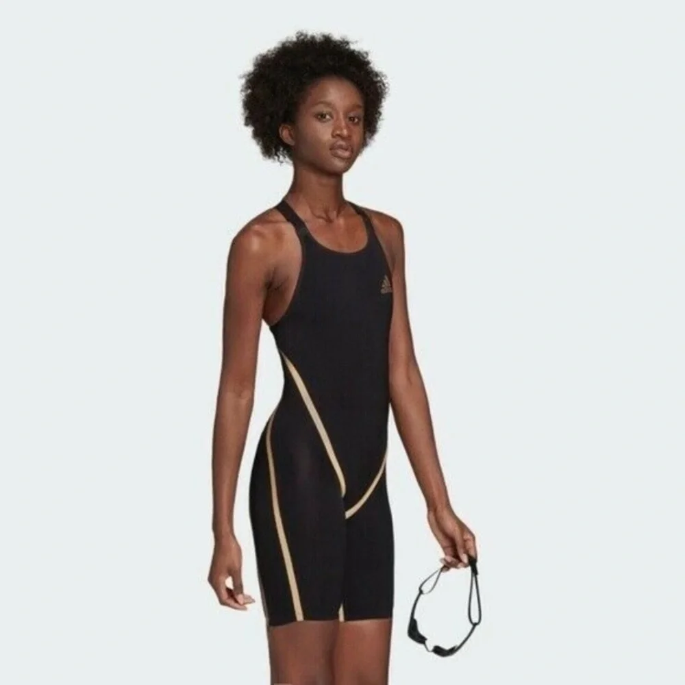 🎉Host Pick🎉 NWT Adidas: 22” Women’s Black/Gold Reflective Adizero Swimsuit